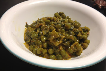 Methi Malai Mutter -  Fenugreek leaves and Peas in creamy sauce
