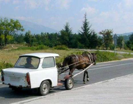 [Carro_interiorano[3].jpg]