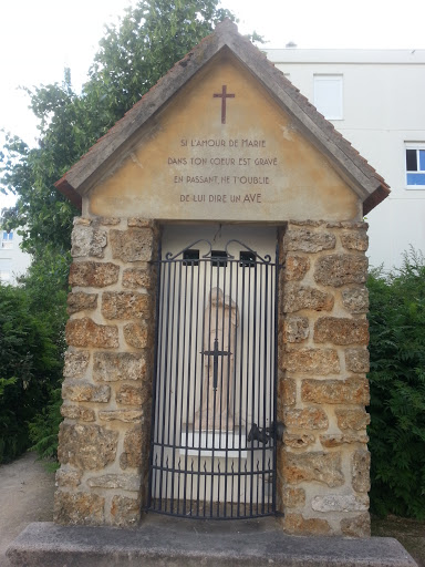 Bretigny - Vierge Emprisonnée