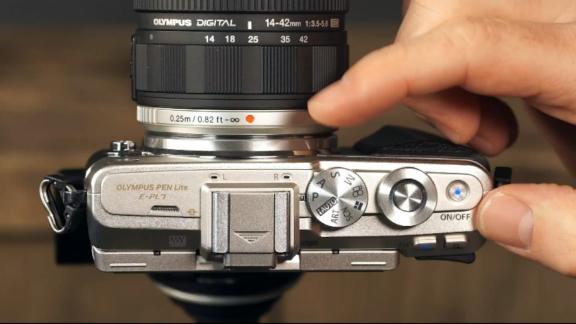 Olympus PEN E-PL7 by QuickPro Screen 2