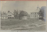 Kerk en geneesheerswoning, Paradise