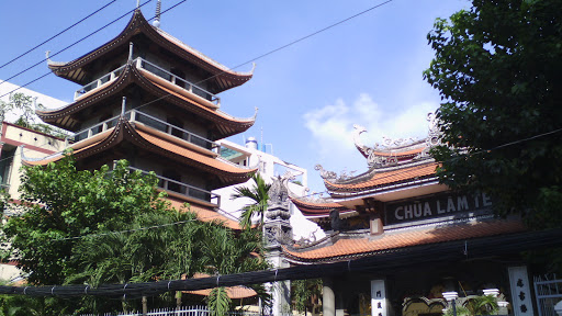 Lam Te Pagoda