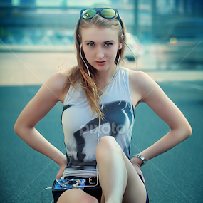 hjhjhk by Omen egp II - People Portraits of Women