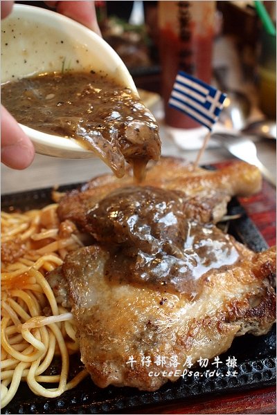 牛仔部落(新埔店) / 平價厚切牛排.沙拉吧吃到飽