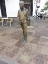 Estatua Antonio González Martín