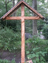 Großes Holzkreuz