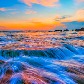 by Om Kas - Landscapes Waterscapes