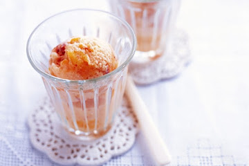 Peaches and Cream Ice Cream