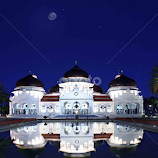 Baiturrahman Mosque, Banda Aceh - Indonesia by Batara Surya -  