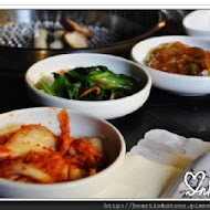 首塢爾韓式料理(高雄大遠百店)