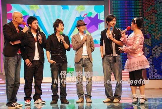 [1206937303_kMY7cX[3].jpg]