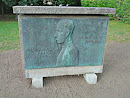 Denkmal Peter Raupach