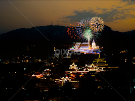 Fireworks at Kek Lok Si Temple by Kevin Chan -  