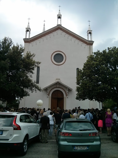 Chiesa Di Villa D'arco