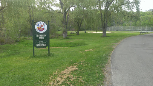 Highland Park Auxiliary Entrance