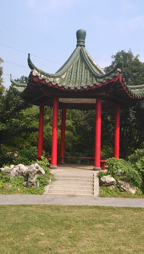 Red Pavilion in Yeyuan Park