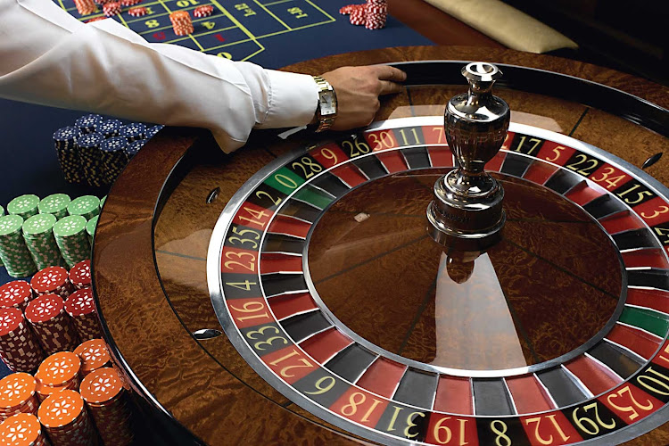 Spend an evening in Oceania Insignia's Casino playing a game or two of black jack, poker or spin the wheel in a game of roulette.