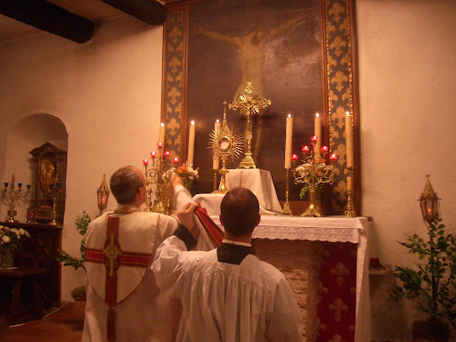 ニース(フランス)にある聖ピオ十世会の教会 SSPX/FFFPX in Nice (France)
