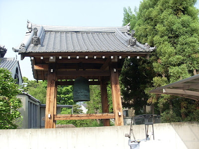 曲直瀬道三（まなせどうざん）の墓がある十念寺