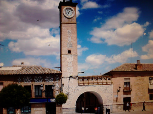 Reloj De La Plaza De Consuegra 