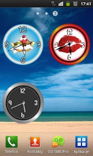 Sexy Kiss Clock