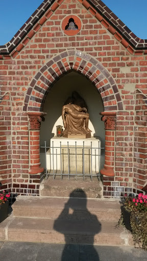 Jungfrau Maria mit gekreuzigtem Jesus