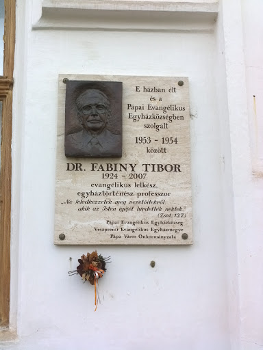 Dr. Fabiny Emléktábla