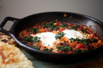 Skillet Bread with Baked Beans, Spinach and Eggs