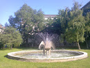Fontana pred Justicnym palacom