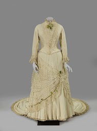 Trouwjurk met oranjebloesem