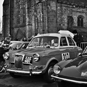 by Ewan Allardice - Black & White Street & Candid