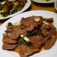 開飯川食堂