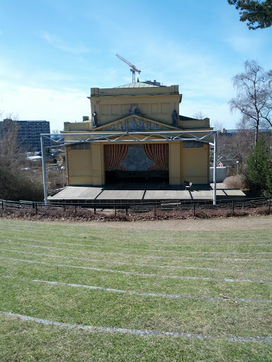 Folkets Park, Theatre