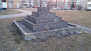 Fountain Pyramid 
