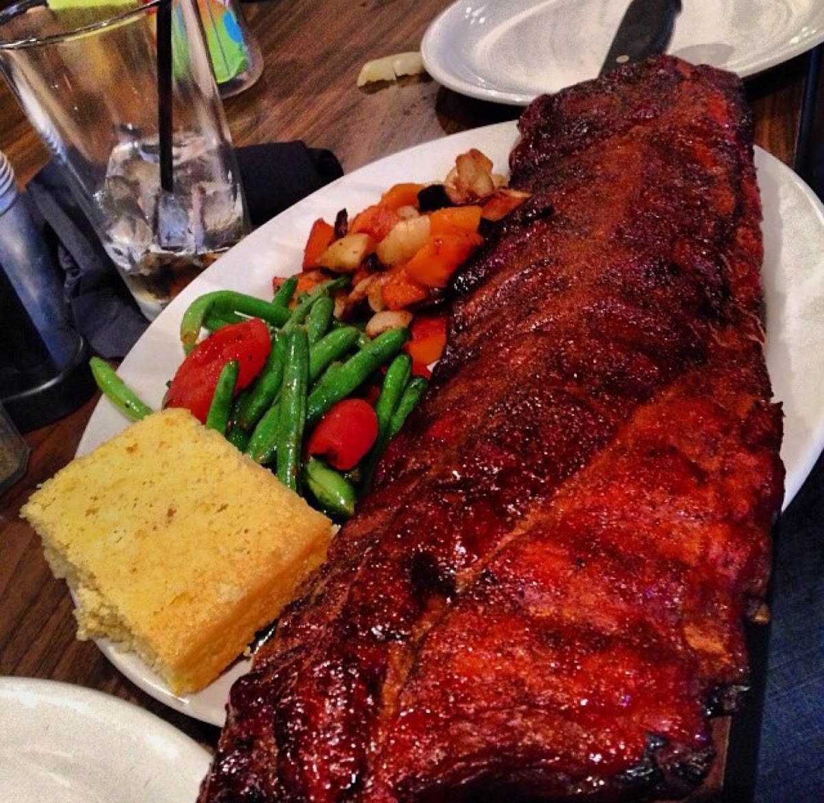 Shared this full rack with my husband. He ate the corn bread. I'm not celiac so I am not worried abo