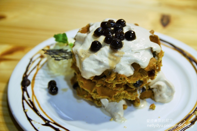 高雄鹽埕。Cheer for 趣活cafe，創意與生活結合的咖啡館