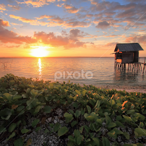 Sunset di kautu by Jimmy Papia - Landscapes Sunsets & Sunrises