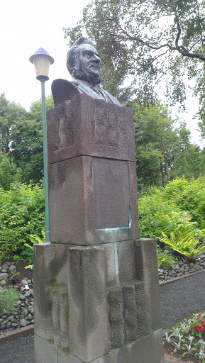 Matthías Jochumson Memorial