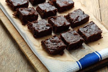 Chocolate Prune Bars