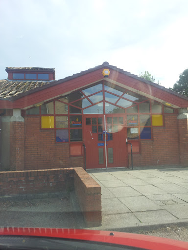 Tilly Library