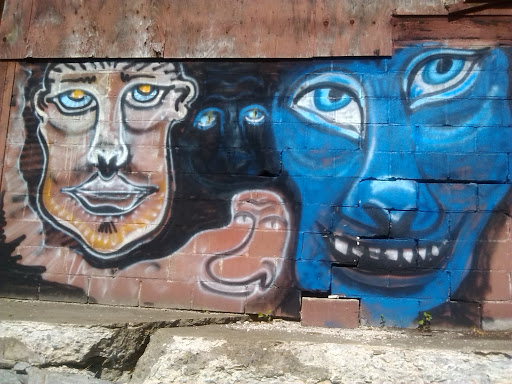 Faces Graffiti