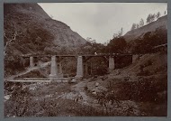 Voltooide brug over de Woih ni Enang