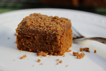 Clean Eating Pumpkin Streusel Bars
