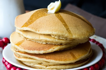 Gingerbread Pancakes