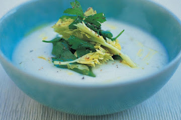 Potato, celeriac and truffle oil soup