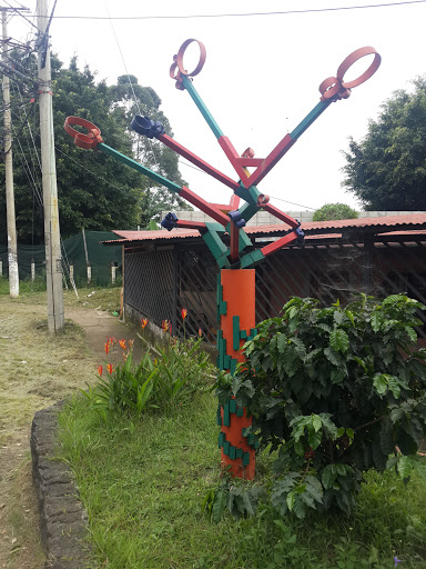 Escultura En Metal Asunción