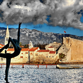 Silhouette by Tijana Lubura - Buildings & Architecture Statues & Monuments