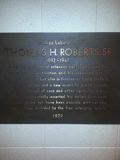 Roberts Memorial