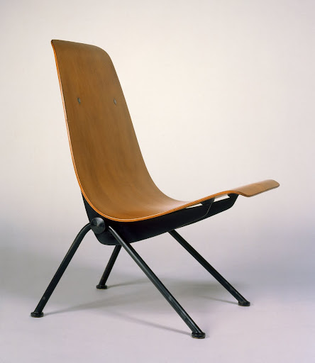 "Antony" Chair (model 356)