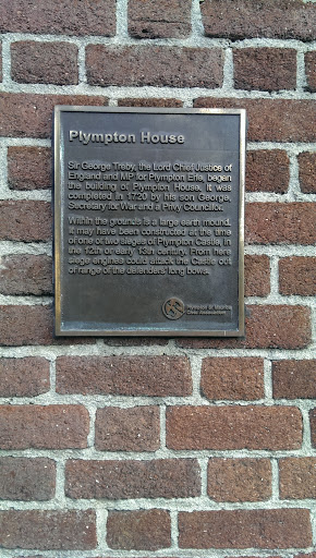 Plympton House Plaque